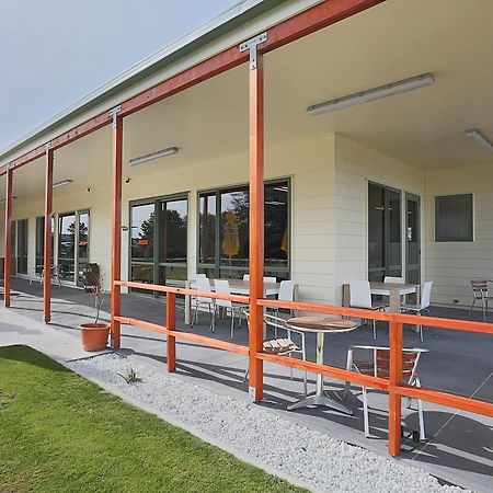 Tui Base Camp Hotel Tuatapere Luaran gambar