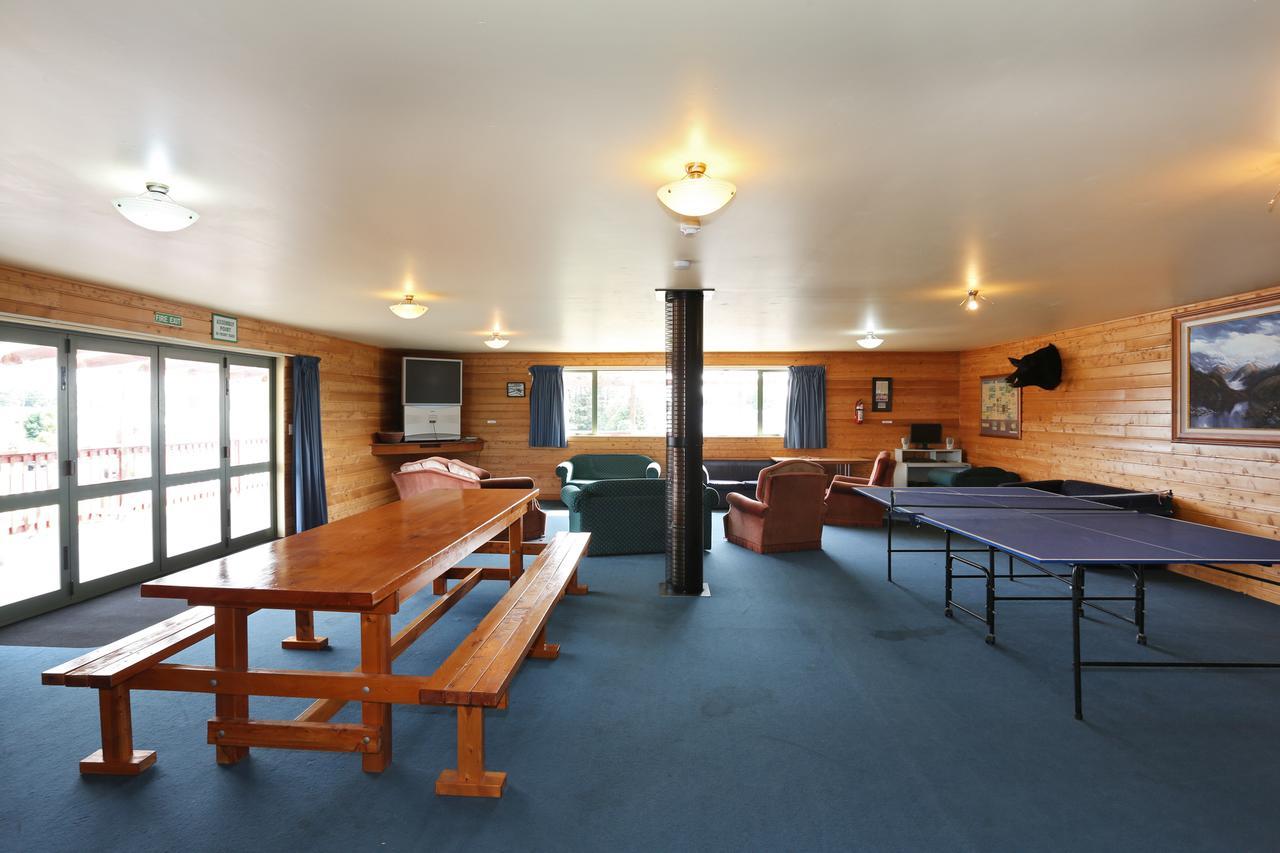 Tui Base Camp Hotel Tuatapere Luaran gambar